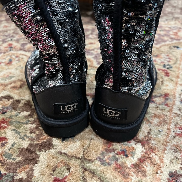 UGG boots - Picture 4 of 5